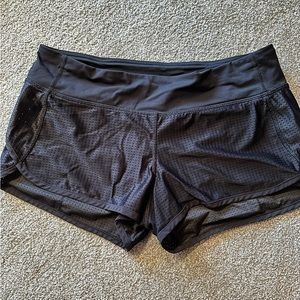 Lulu speed shorts sz8